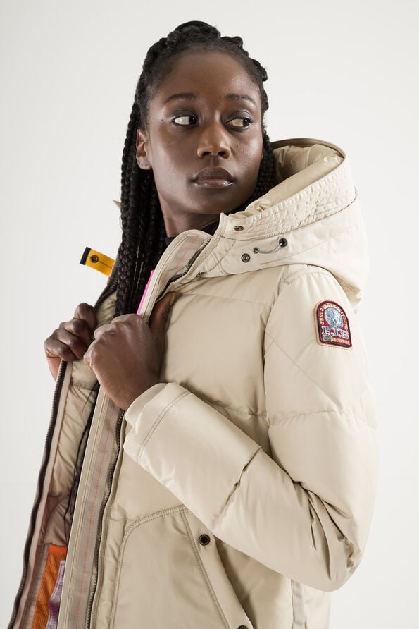L.B. CORE куртка цвета TAPIOCA для Женщин | Parajumpers®