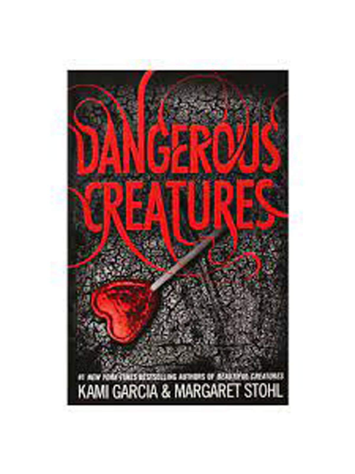 DANGEROUS CREATURES GARCIA, KAMI Купить Книгу на Английском